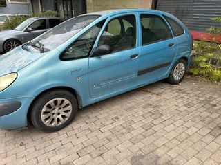 Citroen Xsara Picasso 2000-thumb-2