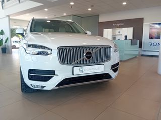 Volvo XC 90 2016 AWD INSCRIPTION 7 SEATS-thumb-4