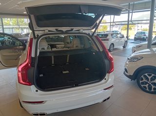 Volvo XC 90 2016 AWD INSCRIPTION 7 SEATS-thumb-32