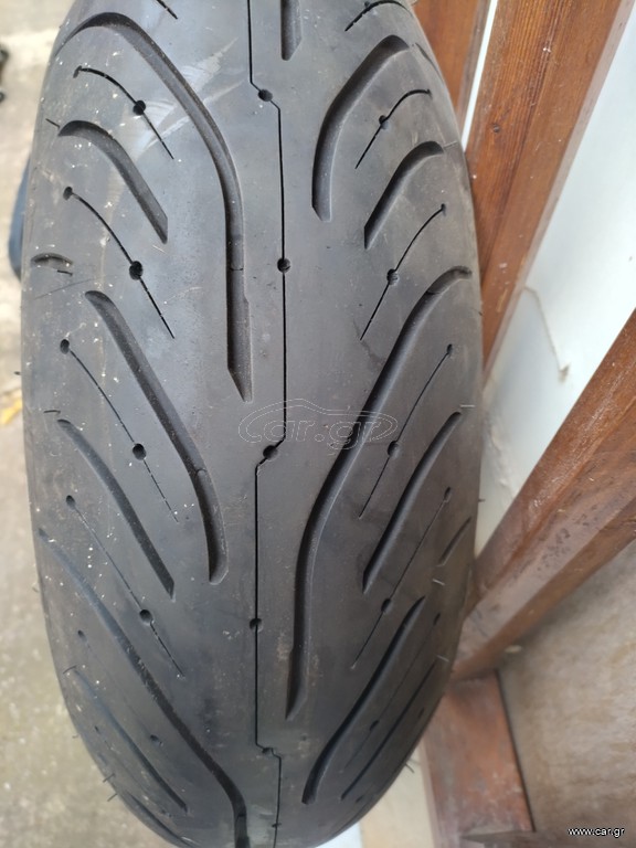 MiCHELIN PILOT ROAD4