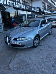 Alfa Romeo GT 2004