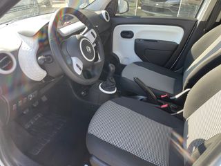 Renault Twingo 2015-thumb-11
