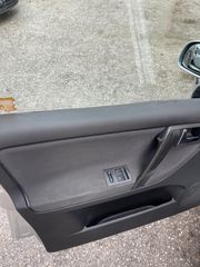 Volkswagen Polo 2000-thumb-20