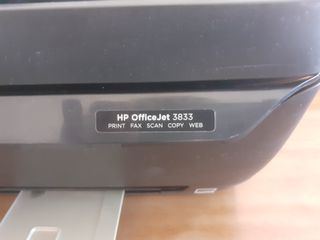HP Office Jet 3833-thumb-3