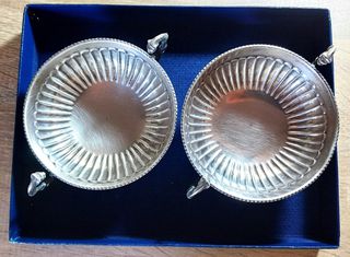 Σετ 2 ασημένια μπολάκια vintage με ανάγλυφα χερούλια