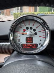 Mini Cooper 2010 Mayfair Edition-thumb-22