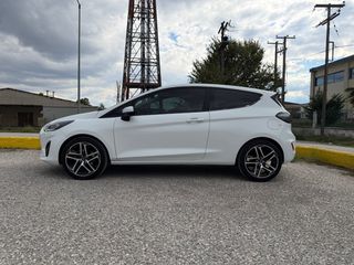 Ford Fiesta 2022 VAN