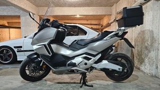 Honda Forza 750 2021
