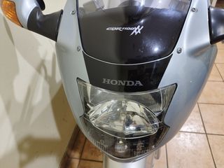 Honda CBR 1100 XX Super Blackbird 2006-thumb-12