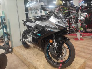 CFmoto 675 SR-R 2026 ΕΤΟΙΜΟΠΑΡΑΔΟΤΟ !!! ΠΡΟΣΦΟΡΑ!!!