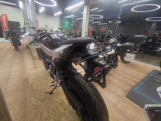 CFmoto 675 SR-R 2026-thumb-4
