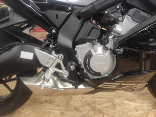 CFmoto 675 SR-R 2026-thumb-8