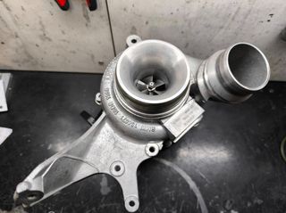 BMW IHI TURBO 8518204 n47 2.0d