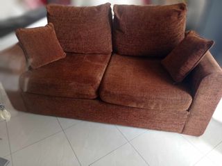 Διθέσιος καναπές σε πολύ καλή κατάσταση – Παράδοση από τον χώρο μου