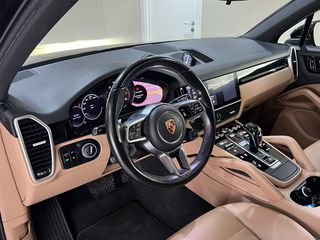 Porsche Cayenne 2018 E-HYBRID/CHRONO PACKET/PANORAMA/LED/EU6-thumb-37