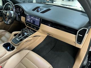 Porsche Cayenne 2018 E-HYBRID/CHRONO PACKET/PANORAMA/LED/EU6-thumb-47