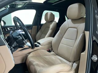 Porsche Cayenne 2018 E-HYBRID/CHRONO PACKET/PANORAMA/LED/EU6-thumb-43