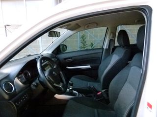 Suzuki Vitara 2016 GL+-thumb-9
