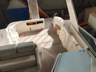 Cruisers-Yachts 2005 28-thumb-5
