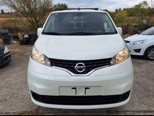 Nissan NV 200 2017-thumb-1