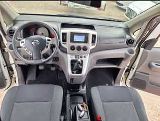 Nissan NV 200 2017-thumb-11