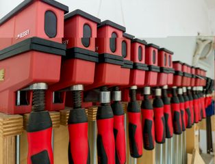 Σφιγκτήρες BESSEY – διάφορα μοντέλα, σε άριστη κατάσταση