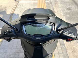 Piaggio Beverly 300 2024 S HPE-thumb-5