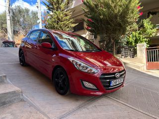 Hyundai i 30 2015 1.4 STYLE 16v