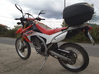 Honda CRF 250 2017 CRF250L-thumb-6
