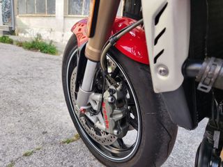 Triumph Speed Triple 1050 2016 SPEED TRIPLE 1050 S-thumb-2