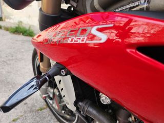 Triumph Speed Triple 1050 2016 SPEED TRIPLE 1050 S-thumb-3