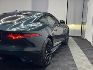 Jaguar F-Type 2019 2.0 R-DYNAMIC COUPE 300PS-thumb-4