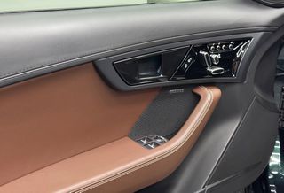 Jaguar F-Type 2019 2.0 R-DYNAMIC COUPE 300PS-thumb-15