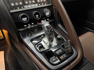 Jaguar F-Type 2019 2.0 R-DYNAMIC COUPE 300PS-thumb-19