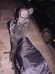 Piaggio Liberty 125 2011-thumb-4