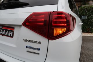 Suzuki Vitara 2022 GL+ Hybrid 48V 129HP 4WD 1.4 ΕΛΛΗΝΙΚΟ ΥΠΕΡΑΡΙΣΤΟ !!-thumb-23