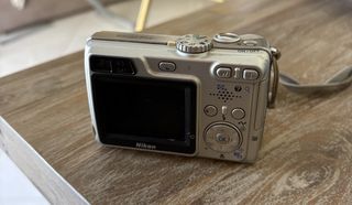 Nikon coolpix E7900