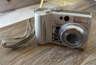 Nikon coolpix E7900-thumb-1