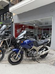 Yamaha TDM 900 2004-thumb-2