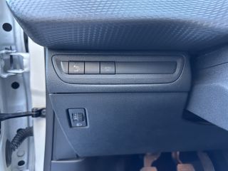 Peugeot 208 2019 Peugeot 208 I 1.2 PureTech-thumb-18