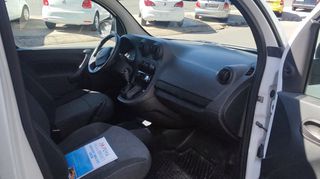 Mercedes-Benz eCitan 2016 111-thumb-6