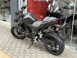 Honda Hornet 2025 CB750hornet-thumb-1