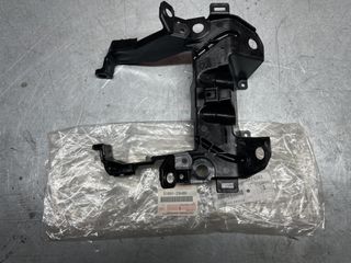 Suzuki GSX1300BK 2008-2010, Κάλυμμα κεντρικού φαναριού