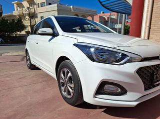 Hyundai i 20 2020-thumb-2