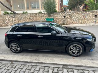 Mercedes-Benz A 250 2024 e AMG Plug in Hybrid 8G-DCT-thumb-9