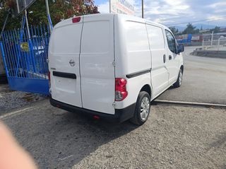 Nissan NV 200 2017-thumb-4