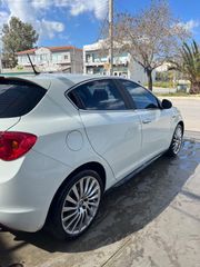 Alfa Romeo Giulietta 2013 1.6 JTDM 16V-thumb-3
