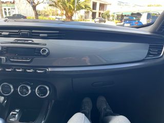 Alfa Romeo Giulietta 2013 1.6 JTDM 16V-thumb-11
