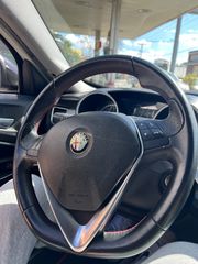 Alfa Romeo Giulietta 2013 1.6 JTDM 16V-thumb-14