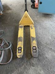 ΠΩΛΟΥΝΤΑΙ ΜΕΤΑΧΕΙΡΙΣΜΕΝΑ ΠΑΛΕΤΟΦΟΡΑ 2.5ΤΟΝΟΝ ΥΠΑΡΧΟΥΝ ΔΙΑΘΕΣΙΜΑ 70ΤΕΜ.